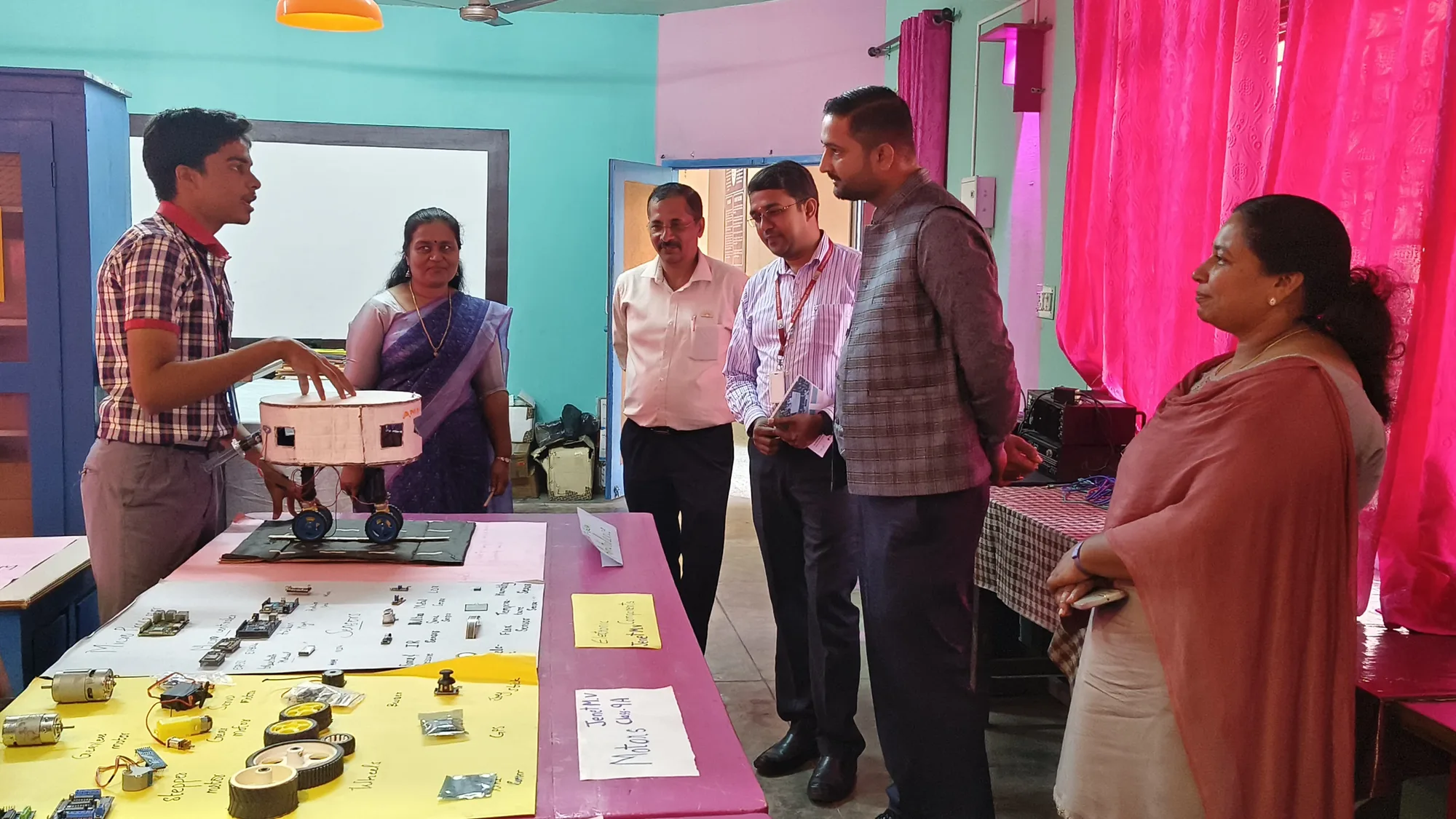 Visit to KV Pallipuram by Shri. Abhishek Ranjan, Innovation Officer, Ministry of Education, photo 1