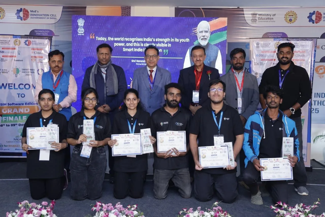 Smart India Hackathon 2025: Two Teams from DUK at the National Level, photo 5